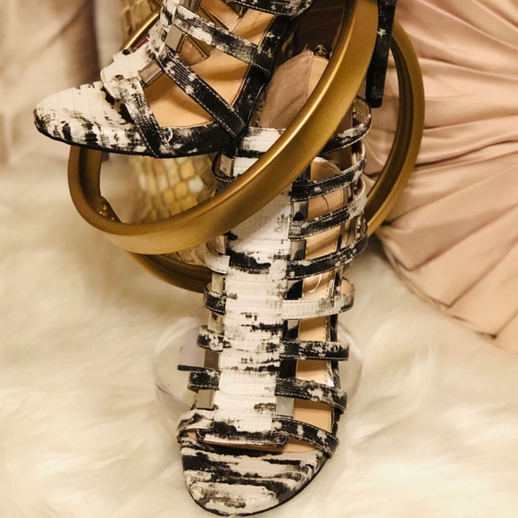 Jessica Simpson Riahn Open Toe Classic Pumps - Picture 8 of 8